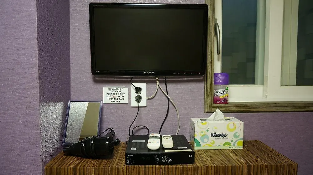 Hi Guest House - Hostel Seoel Hotel